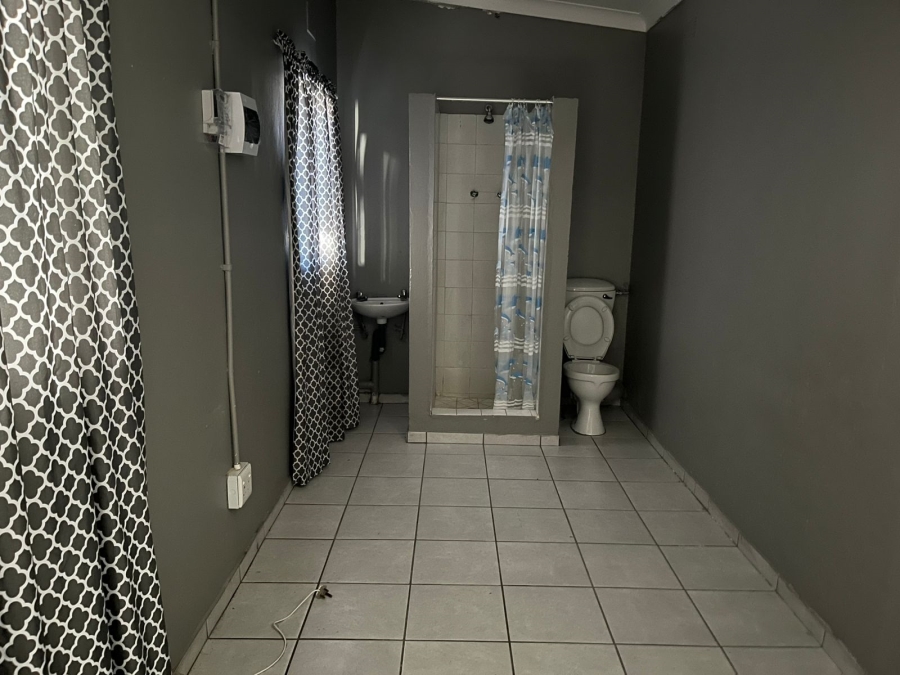 To Let 1 Bedroom Property for Rent in Westdene Free State